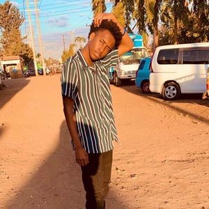 Meet your Posher, Gibson